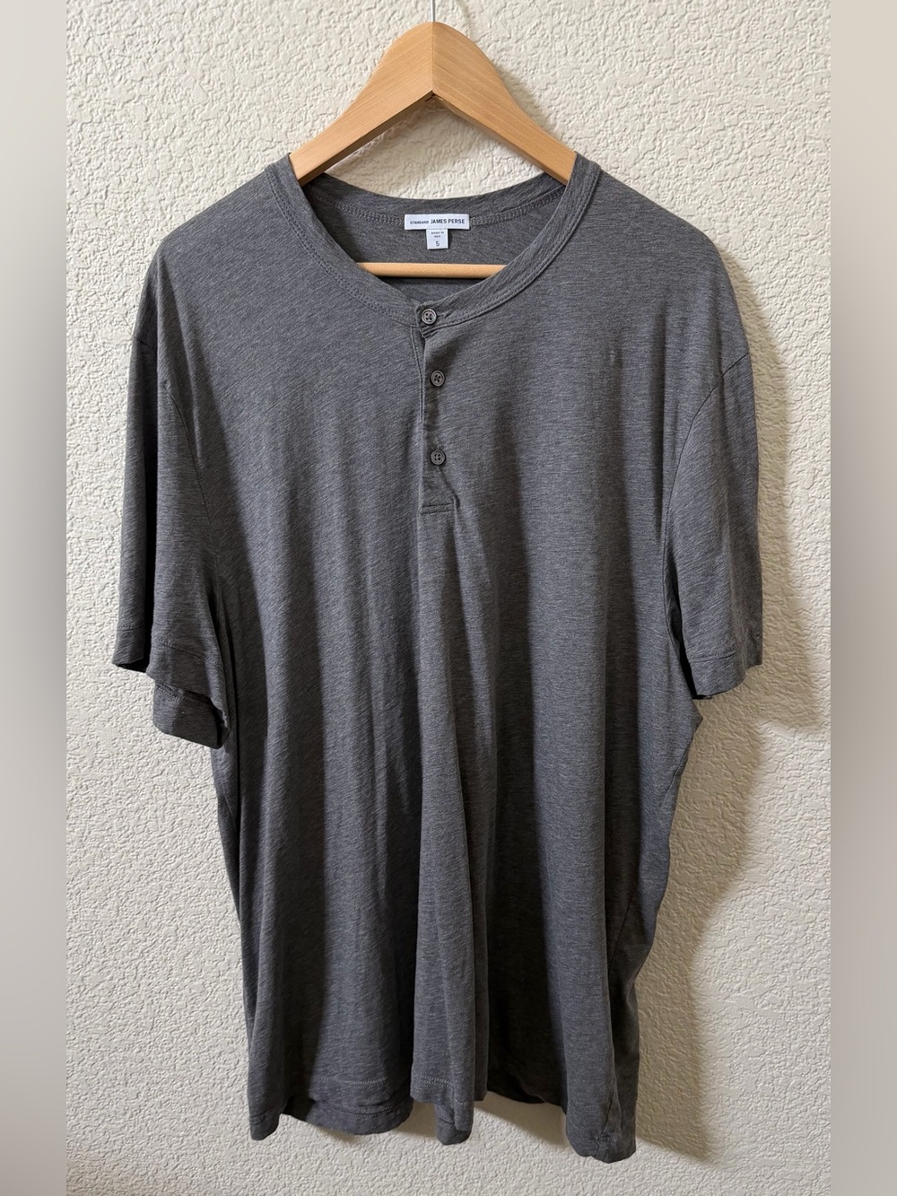 Standard James Perse Size 5 US XXL Cotton/Cashmere Henley Tee Gray •Flawed
